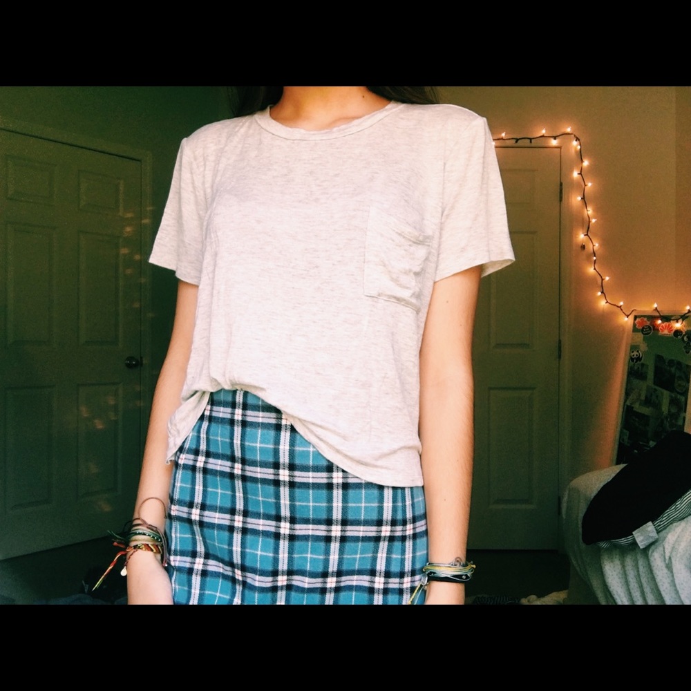 Grey crop top